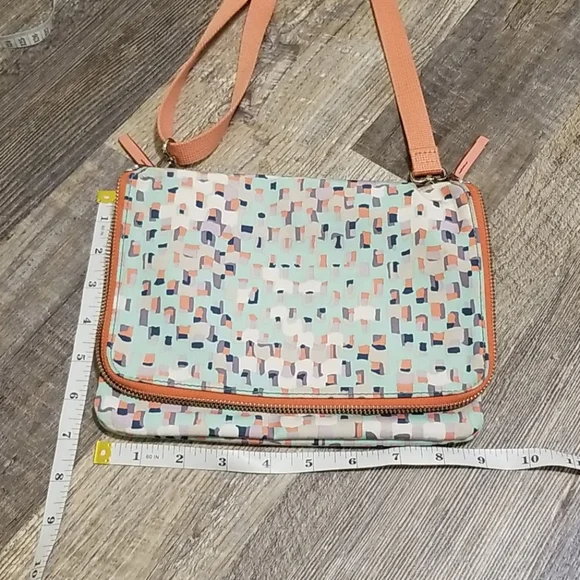 Fossil Thin Crossbody Purse - Picture 13 of 13